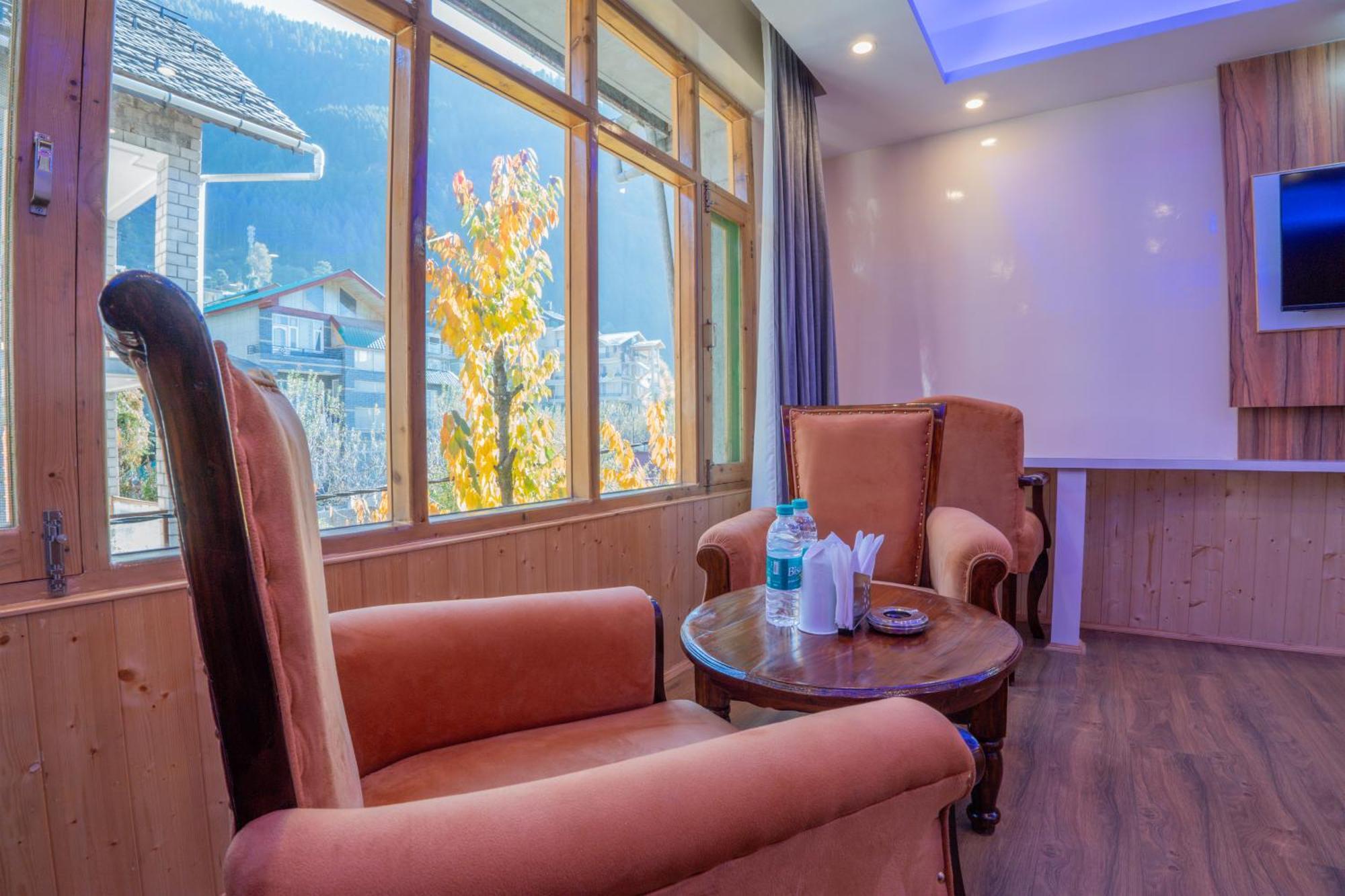 Hill River Resort - Central Heated & Air Cooled - Near Mall Road , Best Property Of Manali 2024- 2025 Exterior foto